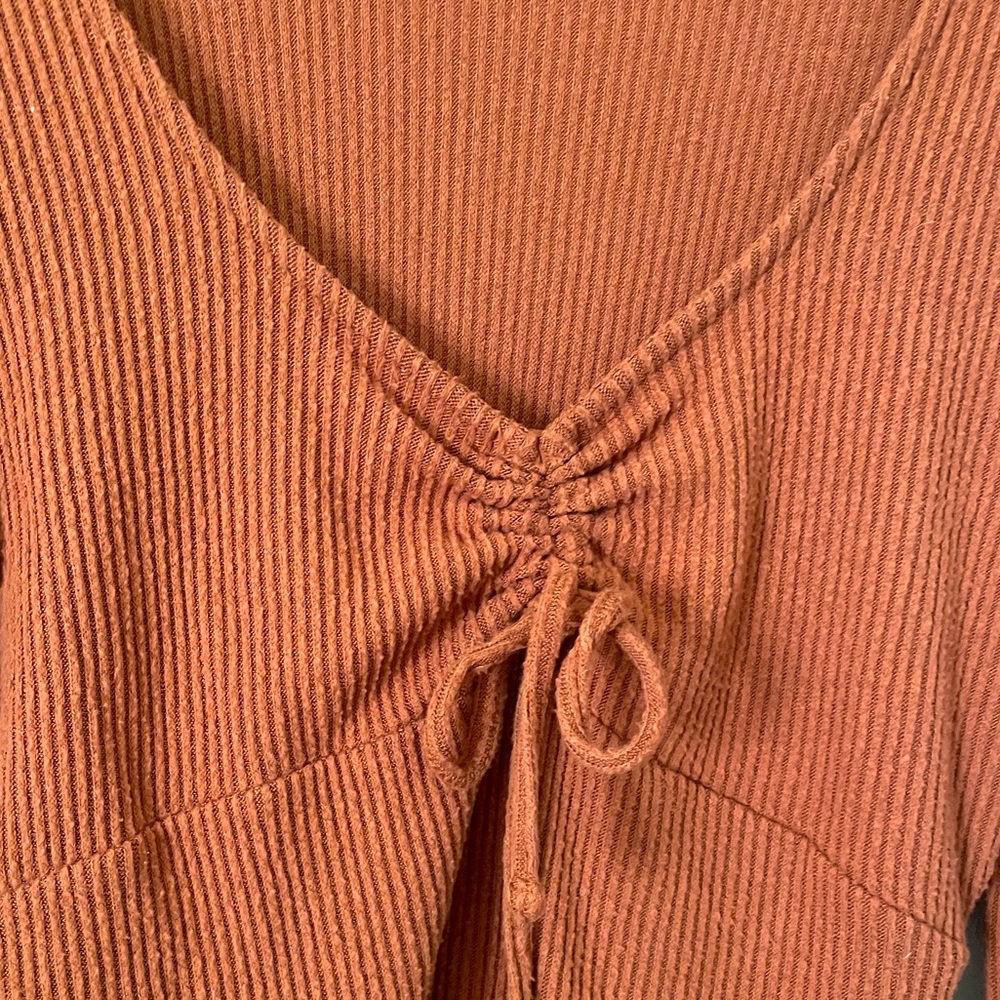 🌻5/$16🌻Top - Picture 5 of 5